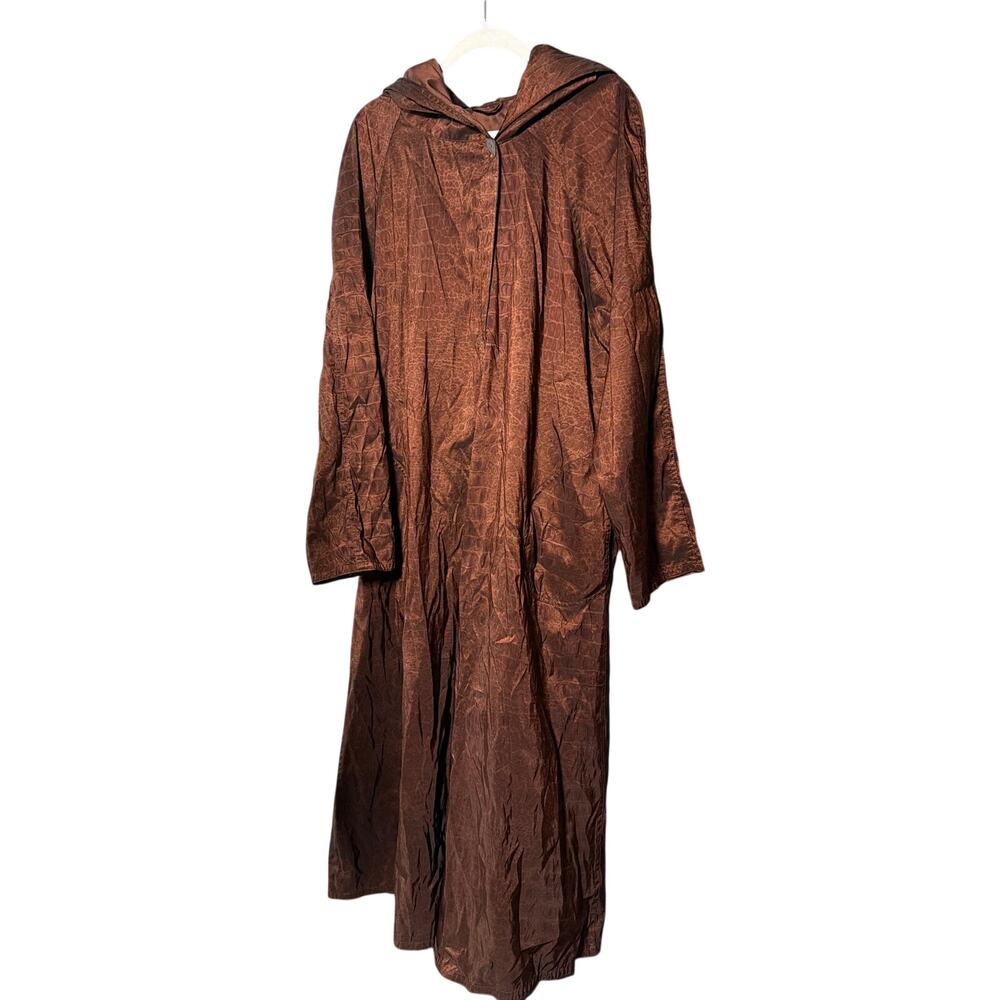 0194 Mycra Pac Reversible Hooded Cape Brown Reptile Print M